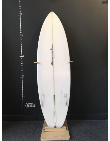 Gramanha  E200GR 5’2"