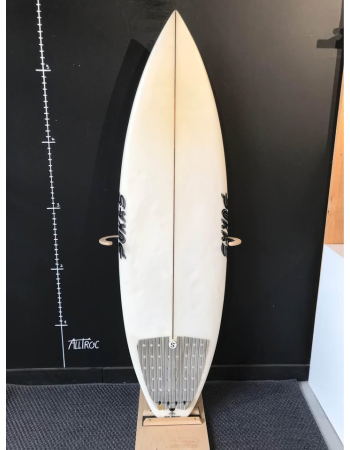 Pukas  Axel Lorentz  5’8"