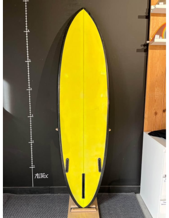 No brand  7’2"
