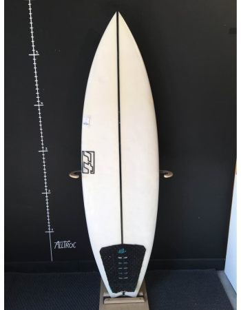 RT  Witch  5’9"