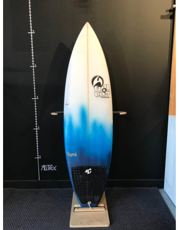 Full&Cas  Vanguard  5’2"