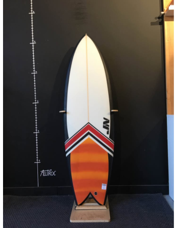 JN 5’1"