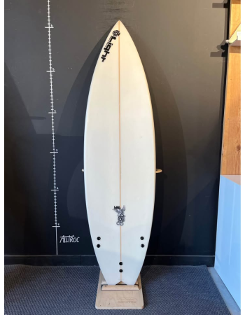 Light  6’3"