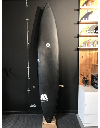 Alessandro Pierre  9’1"