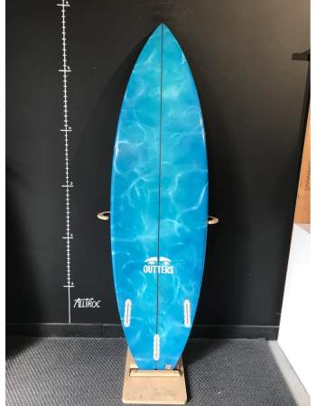 Outters  Short 6’0"