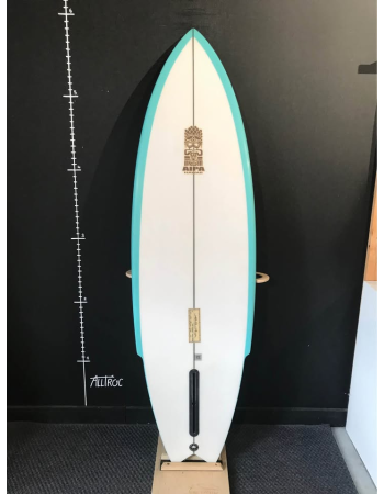 Aipa  Sting  6’0"