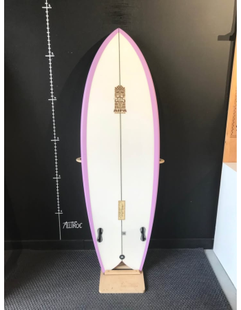 Aipa Hawaii  Retro Fish  5’8"
