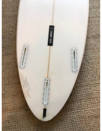 Pukas  Axel Lorentz  5’10"