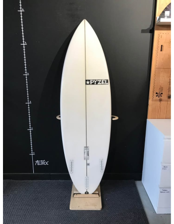Pyzel  Mini Ghost  5’11