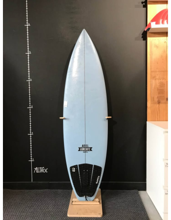 Axel lorentz 5’7"