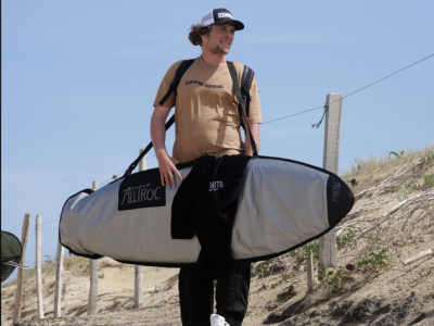 Composer son pack surf pour moins de 400 € : c’est possible chez Alltroc !